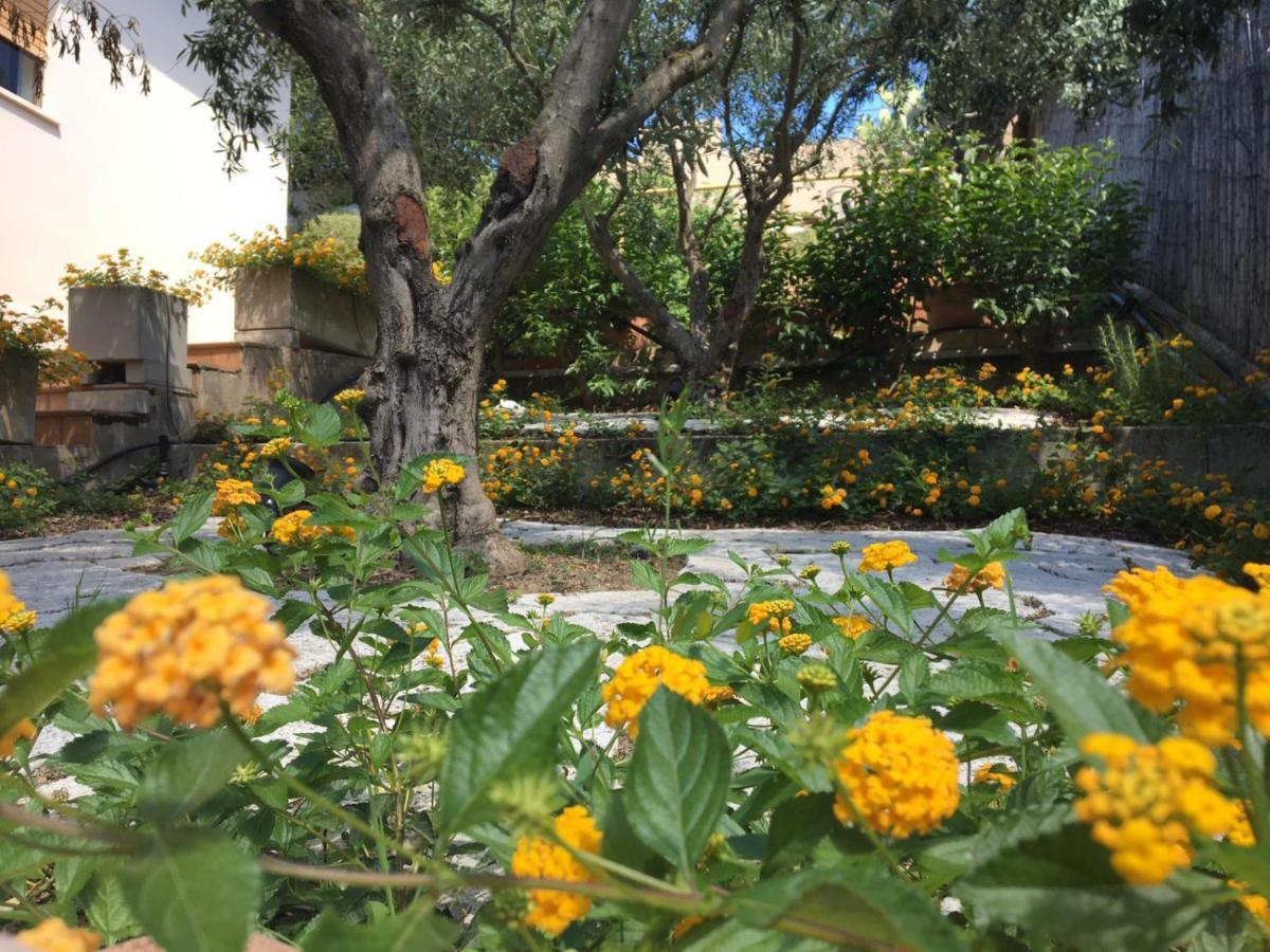 Al Poggio - Luxury Rooms Capoterra Εξωτερικό φωτογραφία