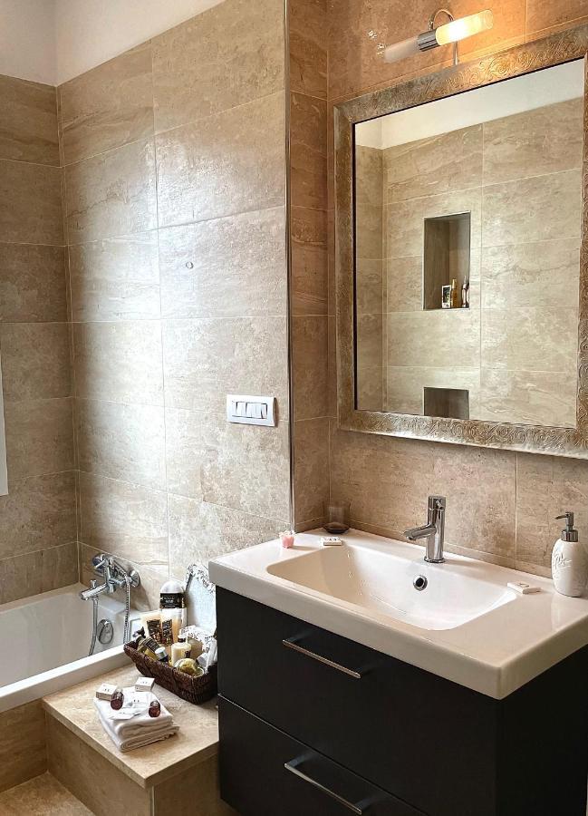 Al Poggio - Luxury Rooms Capoterra Εξωτερικό φωτογραφία